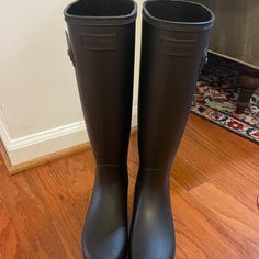 Black Hunter Boots Never Worn Size 7 Black Leather Rain Boots For Fall, Black Knee-high Rain Boots, Black Hunter Boots, Hunter Shoes, Women Hunters, Winter Rain, Hunter Boots, Rain Boots, Black Shoes