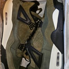 Jordan 4 Sz. 10.5. New. Jordan Green, Shoes Jordan, Jordans For Men, Walker Boots, Fit N Flare Dress, Rain And Snow Boots, Jordan Shoes, Boot Sandals, Swim Trunks