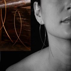 Trendy Wire Threader Oblong Hoop Earrings. Very Comfortable And Light. Available In Either Gold Tone, Silver Tone Or Black. Minimalist Adjustable Hoop Earrings For Party, Crochet Clip, Club Earrings, Earring Simple, Ladies Club, Alloy Earrings, Makes You Beautiful, Simple Earrings, Earrings Color