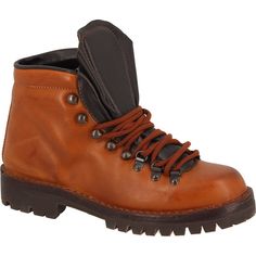 Men's mountain boot made entirely by hand with full grain vegetable tanned leathers in Italy.  The color is an antique leather in contrast with the tongue and the internal lining which is dark brown. The colors used can be customized by choosing from the available colors.  The sole is a Vibram N-Oil that is made with a mixture of over 90% natural ingredients without the use of solvents or chemicals. Mens Leather Ankle Boots, Brown Leather Chelsea Boots, Tan Leather Ankle Boots, Leather Craftsmen, Mens Ankle Boots, Brown Leather Ankle Boots, Chelsea Ankle Boots, Black Leather Ankle Boots, Mens Black Leather