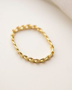 Available in Sterling silver and 14K gold filled. Modern and timeless Curb Link Chain Eternity Band Ring Perfect as a stacking ring or by itself. # Statement rings chain ring thick chain gold chain rings statment ring cuban link chain 14K gold filled everyday ring jewelry rings ■ SHIPPING UPGRADES You can find shipping upgrades options in the drop bar menu when you check out. * Within the U.S Regular First-class : 2-6 business days Priority : 2-3days Express : 1-2 days * International Internatio Minimalist Chain Link Rings, Minimalist Everyday Gold Chain Ring, Everyday Minimalist Gold Chain Ring, Gold Stackable Everyday Chain Ring, Gold Stackable Chain Ring For Everyday, Everyday Stackable Gold Chain Ring, Dainty Everyday Ring With Chain Detail, Delicate Adjustable Yellow Gold Chain Ring, Dainty Gold Chain Ring For Everyday