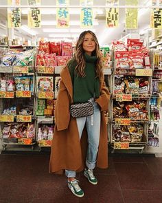 Vaqueros de mujer: looks de moda con jeans fáciles y muy bonitos Outfits Jeans, Mode Hippie, Sincerely Jules, Stil Inspiration, Fall Fashion Outfits