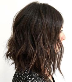 Wavy Shaggy Brunette Long Bob Long Messy Bob, Wavy Angled Bob, Messy Bob Haircut, Long Bob Cuts, Long Layered Cuts, Messy Bob Hairstyles, Long Bob Hairstyles