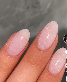 Wave Nails, Lilac Nails, Beauty Nails Design, Glamour Nails, Girly Acrylic Nails, Hair Skin Nails, Homecoming Nails, Clean Nails