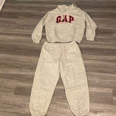 Gap Size S Hoodie/Joggers Set (Joggers Are Size Sp) Never Worn Only Washed! Great Condition! Sporty Gap Sweatpants For Loungewear, Gap Sweat Set, Gap Sporty Relaxed Fit Sweats, Gap Winter Loungewear Sweatshirt, Gap Cotton Relaxed Fit Joggers, Khaki Joggers, Green Sweatpants, Athleisure Pants, Linen Joggers