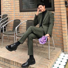 Asian Men Formal Outfit, Korean Male Outfits Formal, Asian Men Suit Style, Male Formal Wear Aesthetic, Formal Wear Men Aesthetic, Formal Male Outfit Classy, Suit Asian Men