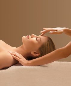 Massage Aesthetic Spa, Facial Spa Aesthetic, Massage Art, Spa Massage Therapy