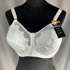 Bali By Hanes Brand Women’s Bra. 4 Hook And Eye Closure, Underwire, Adjustable Straps. Size 40dd, New With Tags. 100% Nylon Back Is 80 Nylon, 20% Spandex Bands Measures 16” To 17” Laying Flat Unstretched. Ships Usps J3 White Full Cup Bra For Daywear, White Fitted Full Coverage Nursing Bra, Daywear Full Cup Bra With Lace Trim, Women's Intimates, New Color, Bali, Bra, Women Shopping, Color