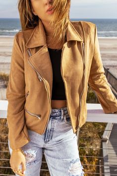 Zip-Up Suede Jacket - Jackets - FITGGINS Short Jacket Outfit Women, Short Jacket Outfit, Fantasy Closet, Chic Casual, Notch Collar, Jacket Pattern, Jackets Online, Suede Jacket, Short Jacket