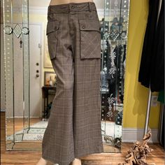 Very Unique And Difficult To Find Vintage Kyoko Higa Japanese Designer In Excellent Vintage Condition Collective Item Super Soft Lightweight Comfortable Fabric Measurements Waist Across 16 Inches Rise 11 Inches Inseam 29 Inches Made In Japan Fabric Is Like Wool And Silk , Is In Japanese Fitted Wide Leg Pants With Pockets For Fall, Brown Trousers With Patch Pockets, Brown Pants With Patch Pockets For Fall, Brown Pants With Flap Pockets For Fall, Brown Fall Pants With Patch Pockets, Fitted Brown Cargo Pants With Pockets, Brown Bottoms With Flap Pockets For Fall, Brown Wide Leg Pants With Side Pockets For Fall, Fitted Full-length Brown Cargo Pants