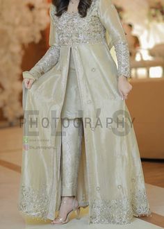 Gaon Style Dresses Pakistani, Gaon Style Dresses, Dresses Pakistani, Walima Dress, Shadi Dresses, Pakistani Party Wear