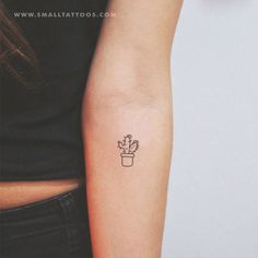 Tiny cactus temporary tattoo. Set of three. Size: 0.8 in / 2 cm (height) Simplicity Tattoo, But Tattoos, Simplicity Tattoos, Fake Tattoo Sleeves, Simple Tattoos For Women, Tiny Cactus, Sun Tattoos, Back Tattoo Women