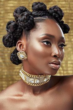 Bantu Knot Hairstyles, Twisted Hair, Knot Braid, Hair Knot, Bantu Knots, Pelo Afro, Athletic Hairstyles, African Braids, American Woman