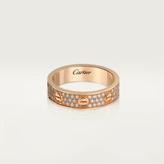 Cartier Love Wedding Band, Pave Wedding Rings, Cartier Love Ring, Cartier Panthere, Bracelet Love, Pave Diamond Ring, Rose Gold Wedding Bands, Airport Fashion, Cartier Love