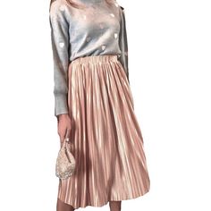 Pleated Peach Midi Skirt New With Tags Trendy Pleated Skirt For Spring Party, Casual Pleated Skirt For Fall Party, Casual Midi Skirt For Party, Trendy Midi-length Pleated Skirt, Midi-length Pleated Skirt For Daywear, Chic Midi-length Pleated Skirt With Elastic Waistband, Spring Midi-length Accordion Pleats Skirt, Luxury Voluminous Midi-length Pleated Skirt, Pleated Midi Skirt