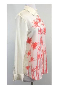 Size XS Ivory & Coral Palm Tree Print Blouse 100% silk Long sleeves Collared Buttons down front Double buttoned barrel cuffs Shoulder to hem 26" Palm Tree Print, Casual Work, Tree Print, Print Blouse, Work Casual, Printed Blouse, Palm Tree, Palm Trees, Fashion Casual