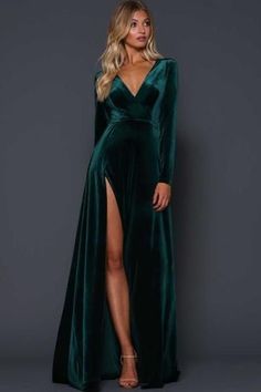 Fitzroy Fashion, Green Velvet Gown, Velvet Formal Dress, Emerald Green Bridesmaid Dresses, Emerald Green Prom Dress, Green Formal Dresses, Emerald Dresses, Velvet Bridesmaid Dresses, Emerald Green Dresses