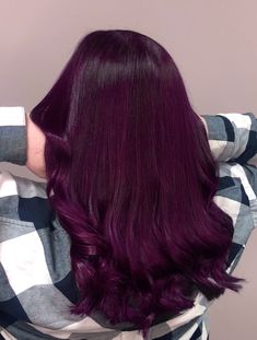 Plum Hair Makeup Ideas, Dyed Hair No Bleach, Hair Color Dye Ideas, Plum Hair Colour, Purple Plum Hair, Plum Hair Dye, Plum Purple Hair, Plum Hair Color