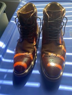 Never worn size 8 Men's Stacey Adams shoe boots. Mens Oxfords, Porter, Shoes Mens, Men's Shoes, Shoe Boots, Oxford, Bathing Beauties, Accessory Gift, Electronic Accessories