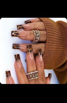 Simple Animal Print Nails, Leopard Toe Nail Designs, Fun Nails Coffin, Tortishell Nails Design, Catherine Nails, Leopard Nail Designs, Cheetah Nail Designs, Gucci Nails, Cheetah Print Nails