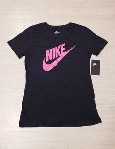 FAST SHIPPING!  The "Estimated delivery date" is for reference only. We ship within 24-48 hours. Package typically arrives in 2-7 business. Nike Sportswear Women's Short Sleeve Logo T-Shirt Closeout Sale. Big Discount Expedited Shipping Brand New with Tag Brand New with Tag! Ship Fast! 100% Authentic from NIKE or Your Money Back Nike Stuff, Nike Clothes, Nike Sportswear Women, Tshirt Printing Design, Nike Shirt, Nike Tshirt, Nike Tees, Nike Shirts, Nike Shorts