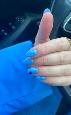 Almost Nail Ideas, April Almond Nails Ideas, Pink And Blue Almond Nails, January Nail Designs Almond Shape, Almond Shaped Nails Designs Blue, Almond Nails For Birthday, Almond Shaped Nails Short Design, May Nails Ideas Almond, Small Almond Nail Ideas