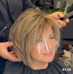 Feathered Haircuts, Shaggy Bobs, Bob Haircut Back View, A Line Hair, Hair Change, Funky Short Hair, Victory Rolls, Stacked Bob Haircut, Bob Hairstyles With Bangs