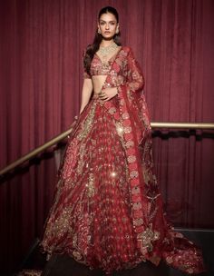 Mahima Mahajan, Organza Lehenga, Set Saree, Saree Gown, Kurta Dress, Traditional Indian Outfits, Embroidered Organza, The Modern Bride, Timeless Luxury