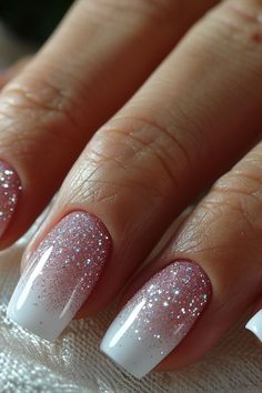 Spring Nail Designs 2024: Joyful Blooms! 😊💅 Nail Ideas Pink, Winter Nails Christmas, Nails January, Old Money Nails, Hottest Nail Trends, January Nail, January Nail Designs, Money Nails, Unghie Sfumate