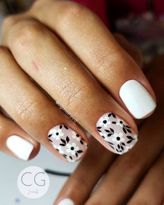 Business Nail Ideas, Very Square Nails, Fun Gel Nails, White Floral Nails, Black Spring Nails, Sns Nails Designs, G Nails, Spring Acrylic Nails, Magic Nails