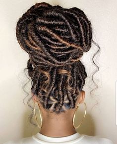 Jumbo Faux Locs, Nigerian Braids, Hairstyles Halloween, Men Prom, Halloween Hairstyles, High Bun Hairstyles, Braids For Black, Hairstyle Short, Med Tech