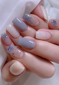 Soft Gel Nails Design Ideas, Glitter Square Nails, Elegant Nails Design, Date Nails, Gel Nails Spring, Woman Tracksuit, Glossy Nails, Cartoon Men, Beauty Hacks Nails