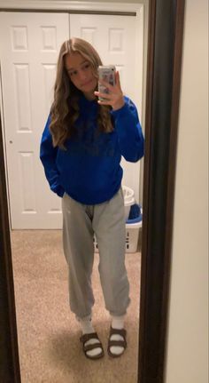 Basic White Girl Outfit, White Girl Outfits, Comfy School Outfits, Basic Girl Outfit, Simple Outfits For School, Casual Preppy Outfits, Trendy Outfits For Teens, Cute Lazy Day Outfits, Casual School Outfits