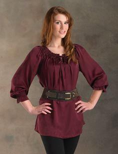 Tunic Shirts For Women, Tunic Medieval Woman, Medieval Tunic Women, Modern Medieval Fashion, Medieval Shirt, Modern Medieval, Elegant Lady, Irish Gifts, Silk Tunic