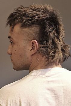 Mullet Wigs For Women Human Hair - Want more information and details? Click to visit for more tips. Euro Haircut Men, Short Mullet For Men, Mullet Shaved Sides Men, Viking Mullet, Edgy Haircuts Men, Shaved Mullet, Mullet Shaved Sides, Mullet Hairstyle Mens Straight Hair, Skater Mullet