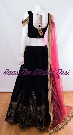 Ethnic Lehenga, Black Lehenga Choli, Chaniya Choli Designs, Indian Clothing Store, Lehenga Design