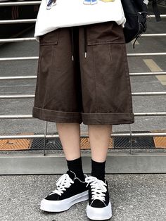 Café integral Casual Collar  Tela tricotada Liso Pierna ancha Embellished No-Elástico Character Outfit Ideas, Wide Leg Shorts, Drawstring Waist Shorts, Outfit Check, Pinterest Outfits, Aesthetic Colors, Coffee Brown, Shorts With Pockets, Men Clothing