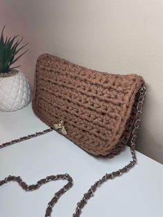 Crochet clutch bag Completely handmade Magnetic button inside Composition: recycled cotton Polyester Size: 25x16 cm Crochet Clutch Bags, Crochet Clutch, Card Bag, Recycled Cotton, Cross Body Handbags, Purses And Handbags, Crossbody Bags, Clutch Bag, Composition