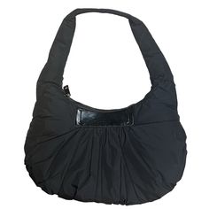 Embrace your inner Parisian with our Nylon Parisian Style Hobo. Made from durable nylon, this hobo bag is perfect for everyday use. Carry your essentials in style with its chic and playful design. Stay on-trend and organized with this must-have bag. Bonjour, fashionista! Nylon Material Zipper Closure 16 x 19 Vegan Tote Bag, Clear Handbags, Starburst Necklace, Nylon Tote, Vegan Bags, Handbag Wallet, Beach Tote Bags, Wallet Accessories, Evening Clutch Bag