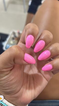 Barbie Pink Oval Nails, Bright Hot Pink Nails, Light Hot Pink Nails, Nail Inspo Pink Almond, Pink Bubblegum Nails, Barbie Pink Dip Nails, Bubblegum Pink Almond Nails, Bubblegum Pink Nails Design, Bubblegum Pink Nails Acrylic