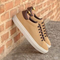 Designed Shoes, Air Shoes, Custom Design Shoes, Man Shoes, Fashion Designing, Hot Style, Casual Trainers, Casual Styles, Brown Box