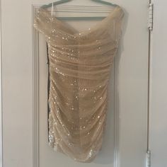 The Nude Sequin Corset Drape Dress Is A Mini Dress With Nude Transparent Sequin And Lined In Figuring Hugging Stretch Crepe. The Off-The-Shoulder Slightly Gathered Effect Gives You A Hourglass Figure. Is In Perfect Condition, Never Worn, And Still Has Tags. Flora Print Dress, Corset Draping, Layered Slip Dress, Navy Bodycon Dress, Off The Should Dress, Sequin Corset, White Babydoll Dress, Versace Style, Drape Dress