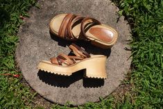 "Super cute 90's/y2k clunky platforms.  Vintage Size listed: US 7 Length: 9.25\" Width: 3\" Platform: 1\" Heel: 3\" Circa: 1990s-y2k Condition: Good vintage condition with normal wear.  SOLD AS-IS. for updates and fun stuff, follow us on IG--- @closetcasevintage instagram.com/closetcasevintage Please read our store policies." Vintage Fur Stole, Strappy Wedge Heels, Summer Slides, Mary Jane Platform Shoes, Brown Leather Flats, Strappy Pumps, Summer Slide, Black Slippers, Quilted Purses