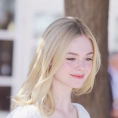 Elle Fanning, Pale Skin, Blonde Girl, Ulzzang Girl, Pretty Woman, Join Us