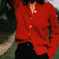 Red Fall Outfits 2023, Red Jumper Aesthetic, Cherry Red Sweater, Red Sweater Outfit Aesthetic, Red Sweater Aesthetic, Zip Jacket Outfit, Red Jumper Outfit, Red Sweater Outfit