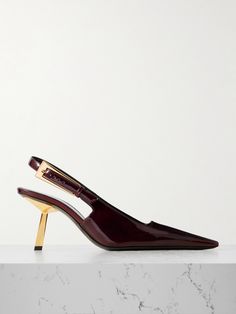 SAINT LAURENT's 'Lee' slingback pumps will elevate any look thanks to the shiny sculptural heels. They've been made in Italy from leather and have an exaggerated gold-tone buckle. This merlot version looks chic with nearly anything. Sculptural Heels, Luxury Heels, Ysl Heels, Floral Dresses Short, Slingback Heels, Raffia Bag, Patent Leather Heels, Saint Laurent Bag, Slingback Heel