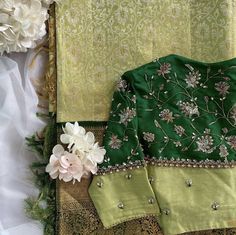 Blouse Maggam Work Designs, Blouse Maggam Work, Raw Silk Blouse, Blouse Designs High Neck, Blouse Designs Catalogue