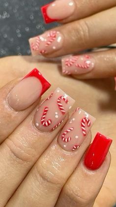 Candy Cane Nails, Winter Nails Acrylic, Nagel Tips, Christmas Nails Easy, Christmas Gel Nails, Girly Acrylic Nails, Short Square Acrylic Nails, Christmas Nails Acrylic, Short Acrylic Nails Designs