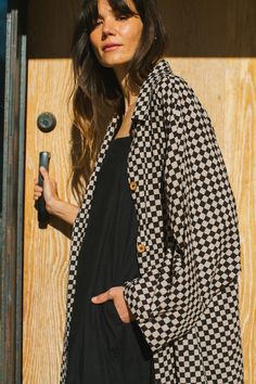 Introducing our Checkered Duster Jacket, a versatile essential for your wardrobe! Made from the finest handwoven fabric. This jacket effortlessly combines style and comfort. Whether you're dressing up for a night out or adding a sophisticated layer to your casual look, our Duster Jacket is the perfect choice. Elevate y Wool Duster Cardigan, Green Checkered Cardigan, Checkerboard Cardigan, Wool Double-breasted Houndstooth Outerwear, Plaid Double-breasted Houndstooth Outerwear, Duster Jacket, Handwoven Fabric, Dressing Up, Mens Accessories Fashion