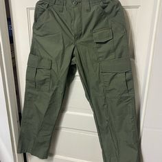 30/32 New Proper Tactical Pants Tactical Cotton Cargo Pants, Tactical Cotton Cargo Style Pants, Cotton Tactical Cargo Pants For Outdoor Work, Cotton Tactical Bottoms For Outdoor Work, Cotton Techwear Pants For Outdoor Work, Techwear Cotton Pants For Outdoor Work, Tactical Khaki Cotton Bottoms, Military Cargo Bottoms For Outdoor Work, Green Utility Bottoms For Outdoor Work